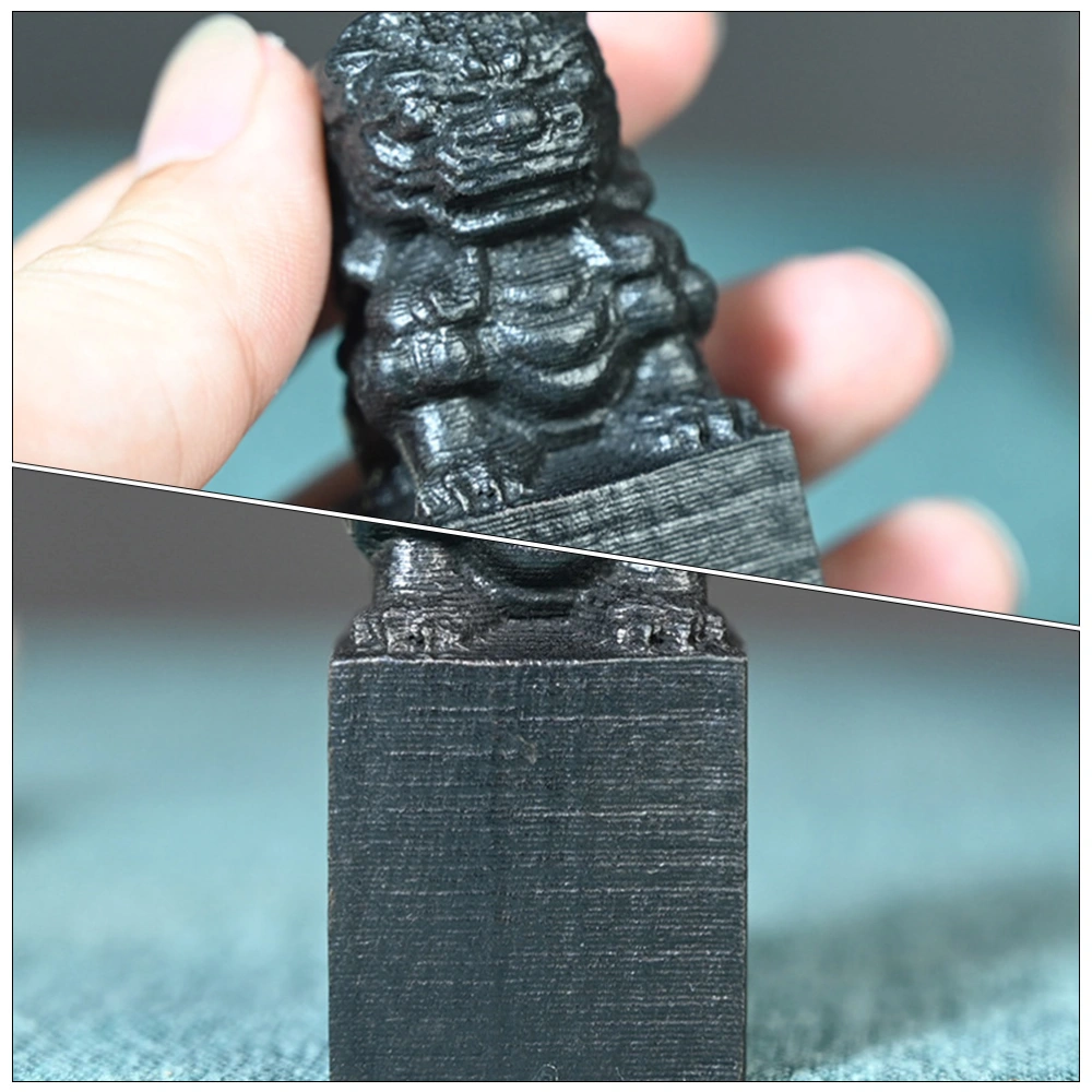 2Pcs Chinese Style Lion Figurines Practical Ebony Office Wooden Lion Stamps