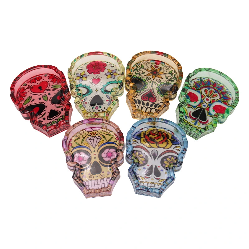 Skull Head Ashtray Decoration Small Ashtray Craft Tabletop Cigarette Ash Holder Resin Ash Container