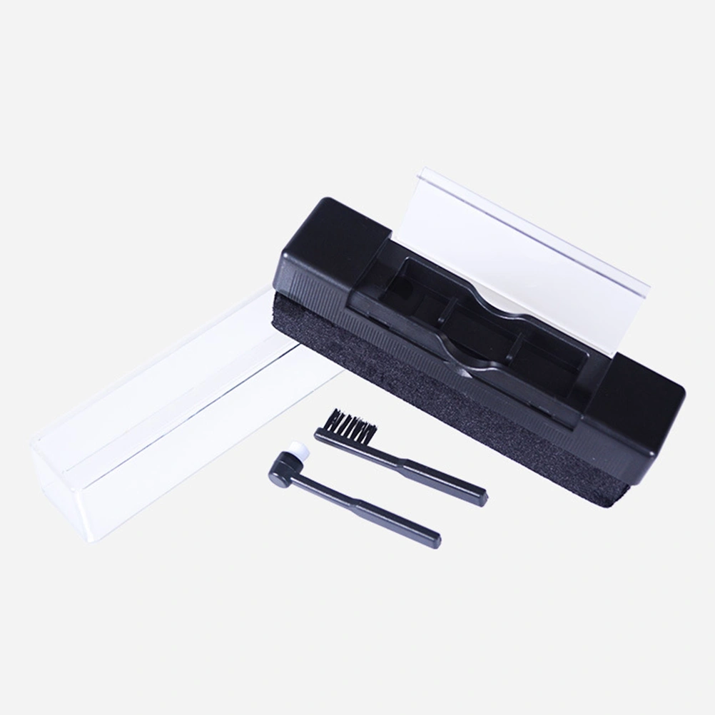 1 Set Vintage Vinyl Records Cleaning Kit with Small Brush LP Phonograph Record Cleaning Kit Turntables Cleaning Kit (Black)