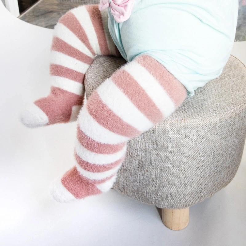 1 Pair of Winter Warm Infant Socks Thickened Baby Long Socks Skin-friendly Newborn Socks