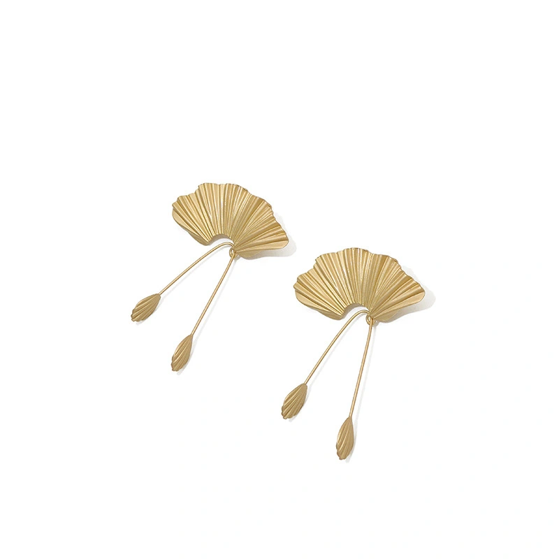 1 Pair Drop Earrings Fan-shaped Dangle Earrings Statement Earrings Women Ear Jewelries