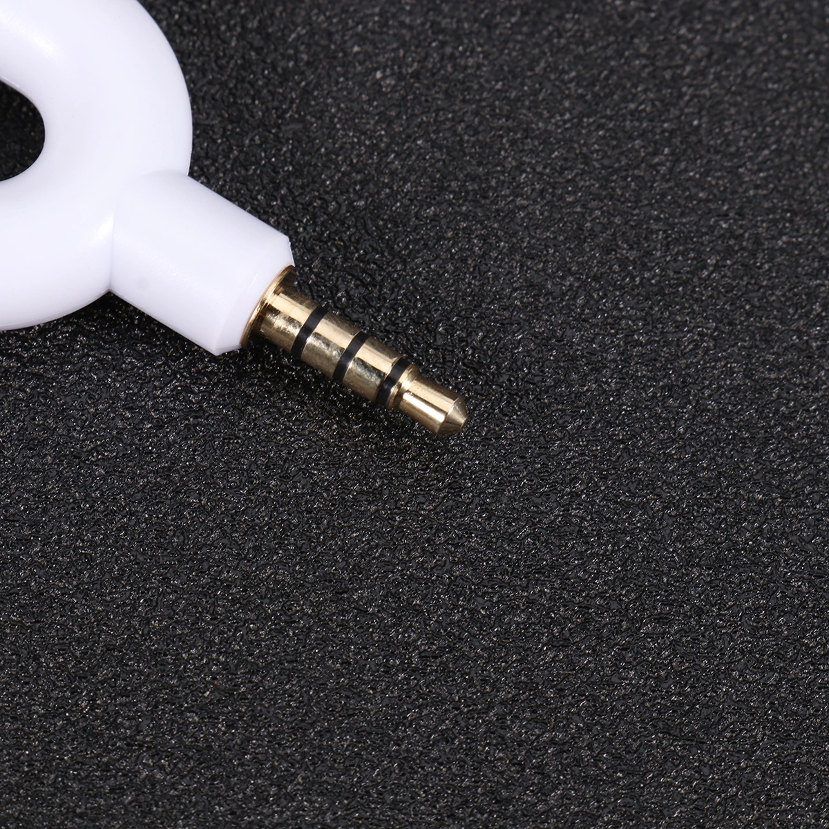 Earphone Splitter U Shape 3.5mm Stereo Audio Jack Earphone Headphone 2 Way U Splitter Adapter Converter (White)