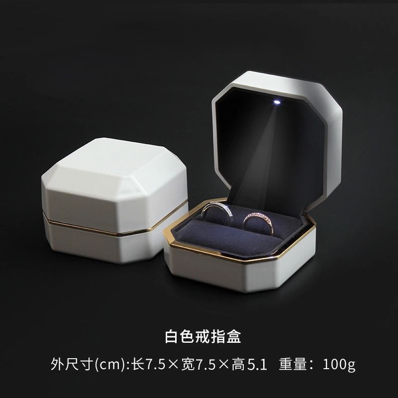 Gorgeous Ring Box Ring Gift Box LED Lighting Octagonal Engagement Ring Box