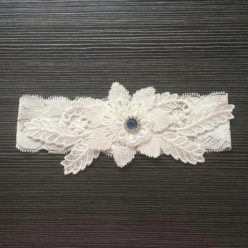 Bridal Elastic Garters Beautiful Lace Crystal Embroidery Garters Decor Garters for Woman Lady Female (White)