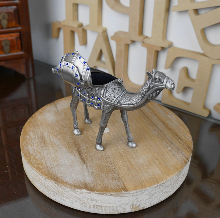Jewelry Holder Camel Shaped Ring Holder Jewelry Organizer Lipstick Storage Container Craft