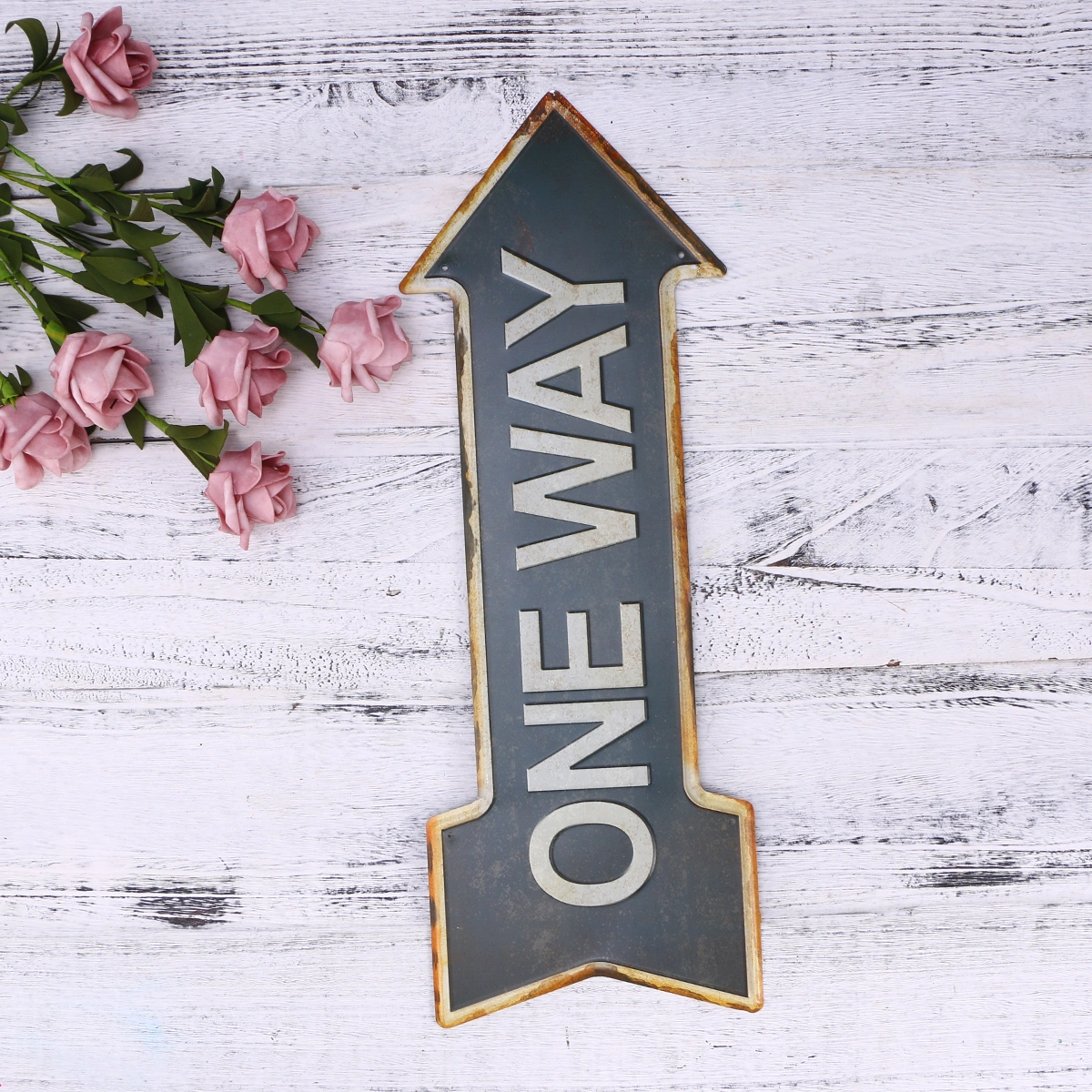 Creative Occident Retro Indicator Tag Iron Art Exit Nameplate for Supermarket Hotel Bar Decoration
