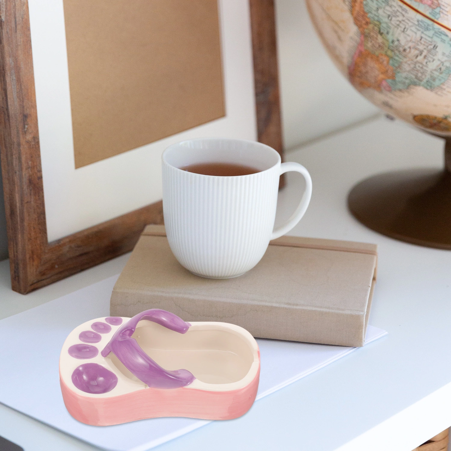 Slipper Ashtray Novelty Slipper Modeling Ash Holder Tabletop Ash Tray Decoration Desktop Ashtray Decor