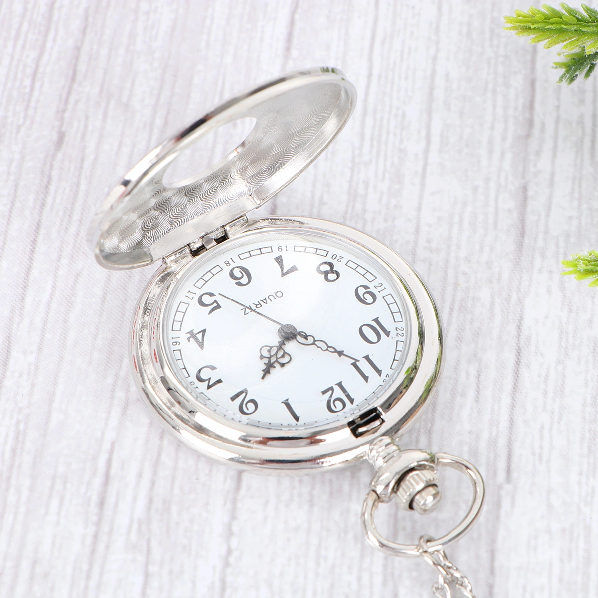 Retro Roman Style Pocket Watch Practical Quartz Pocket Watch Pendant Watch Clothes Decoration Watch for Men Women (Silver)