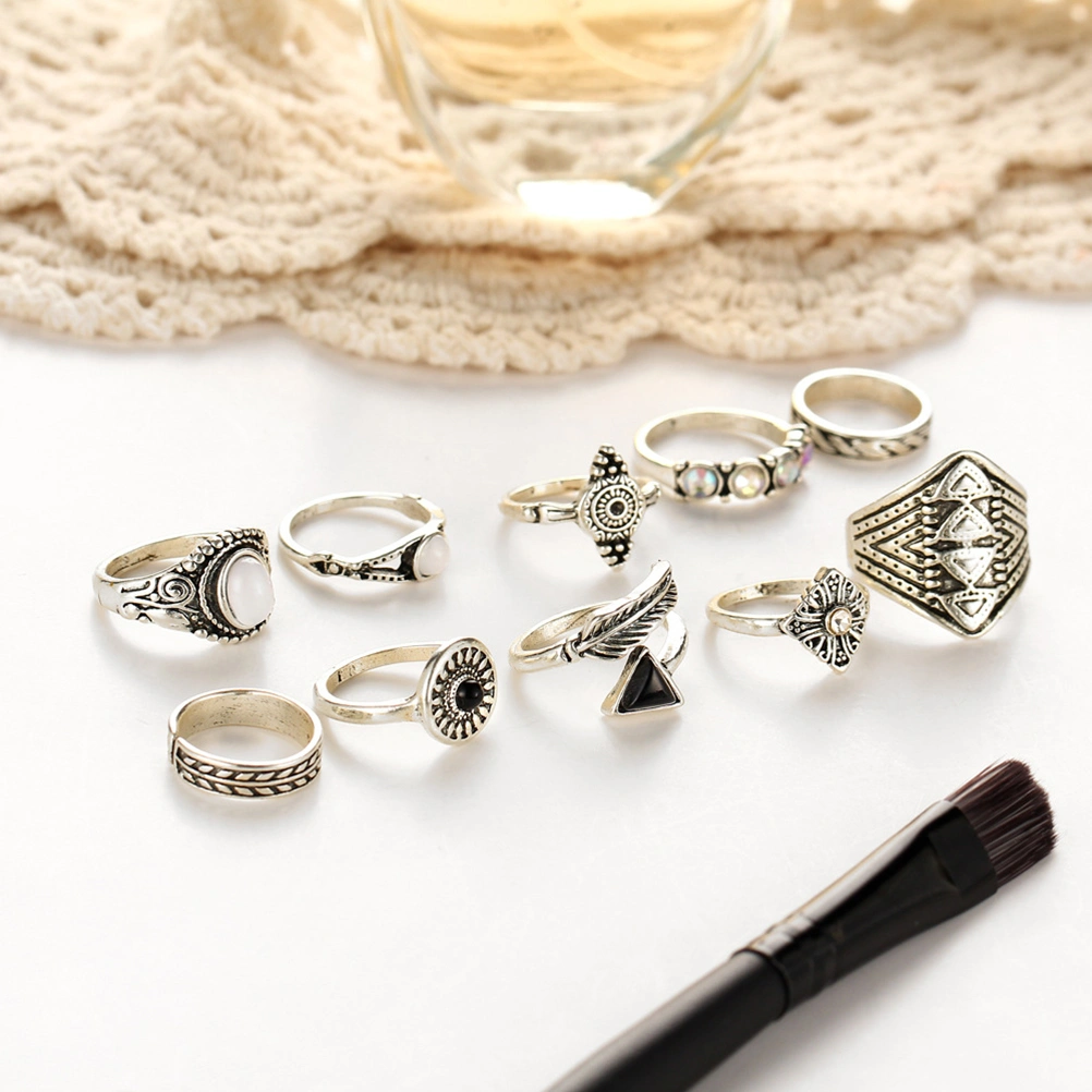 10Pcs Women Rings Set Vintage Ethnic Exaggerated Gemstone Combination Finger Rings Suit Jewelry for Girls (Silver)