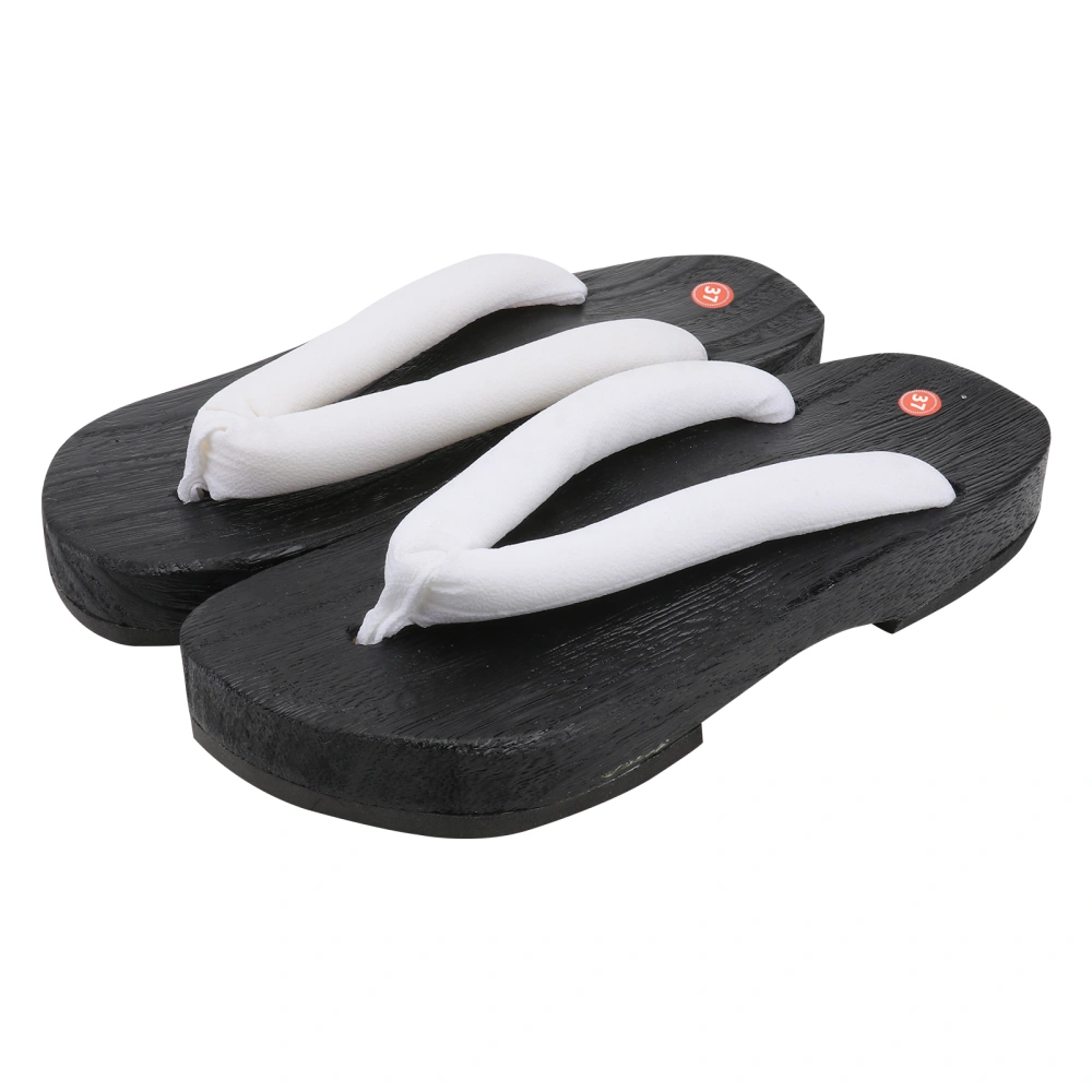 1 Pair of Fashionable Clog Sandals Creative Male Sandals Japanese Style Footwear