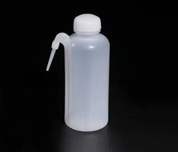 3pcs Empty Washing Bottles Refillable Water Squirt Bottles Drip Washing Bottles Plastic Bottles 500ml