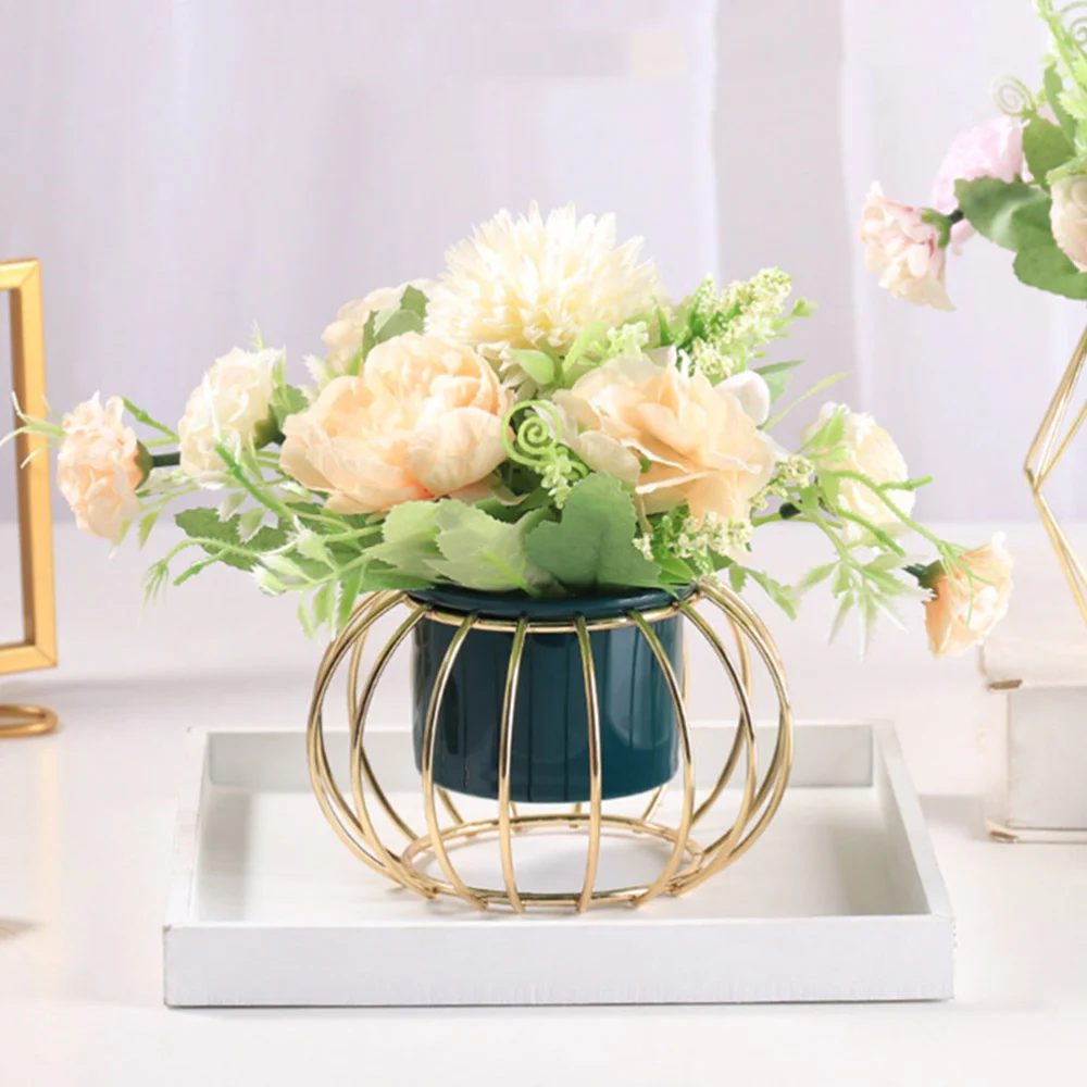 1PC Artificial Hydrangea Ornament Iron Art Ceramic Flowerpot Decor Simulation Flower Home Desktop Decoration (Champagne)