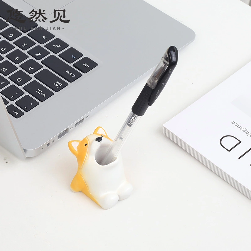 4pcs Toothbrush Holder Animal Resin Household Set Toothbrush Desktop Holder Resin Pen Pencil Holder