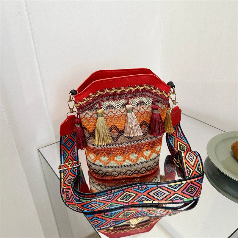 Bucket Bag Women Shoulder Bag Ethnic Style Crossbody Bag Embroidery Phone Bag for Shopping Traveling