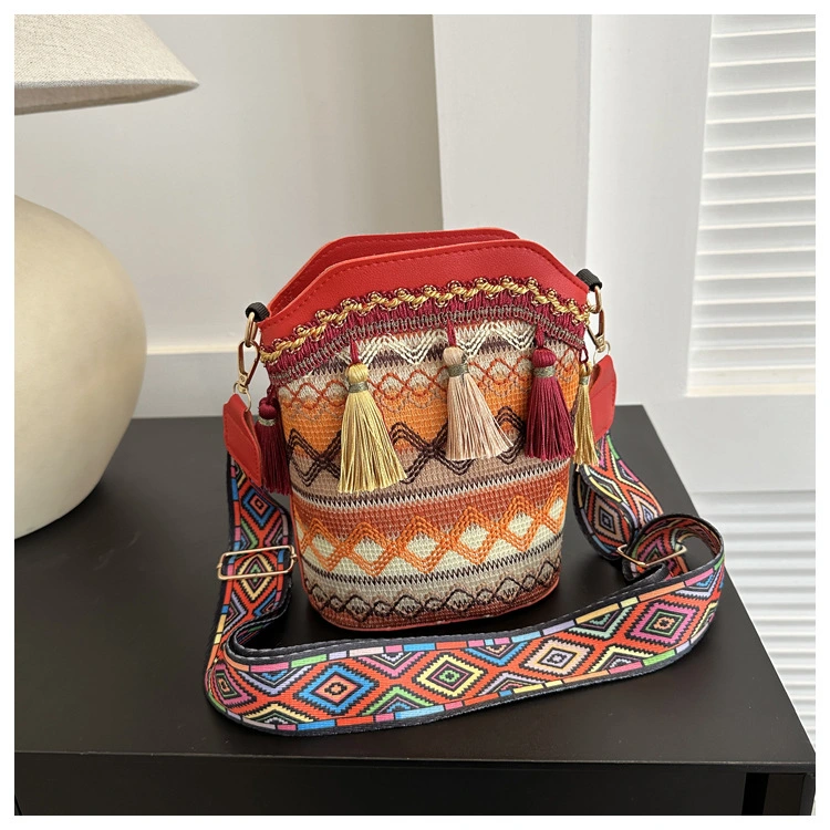 Bucket Bag Women Shoulder Bag Ethnic Style Crossbody Bag Embroidery Phone Bag for Shopping Traveling