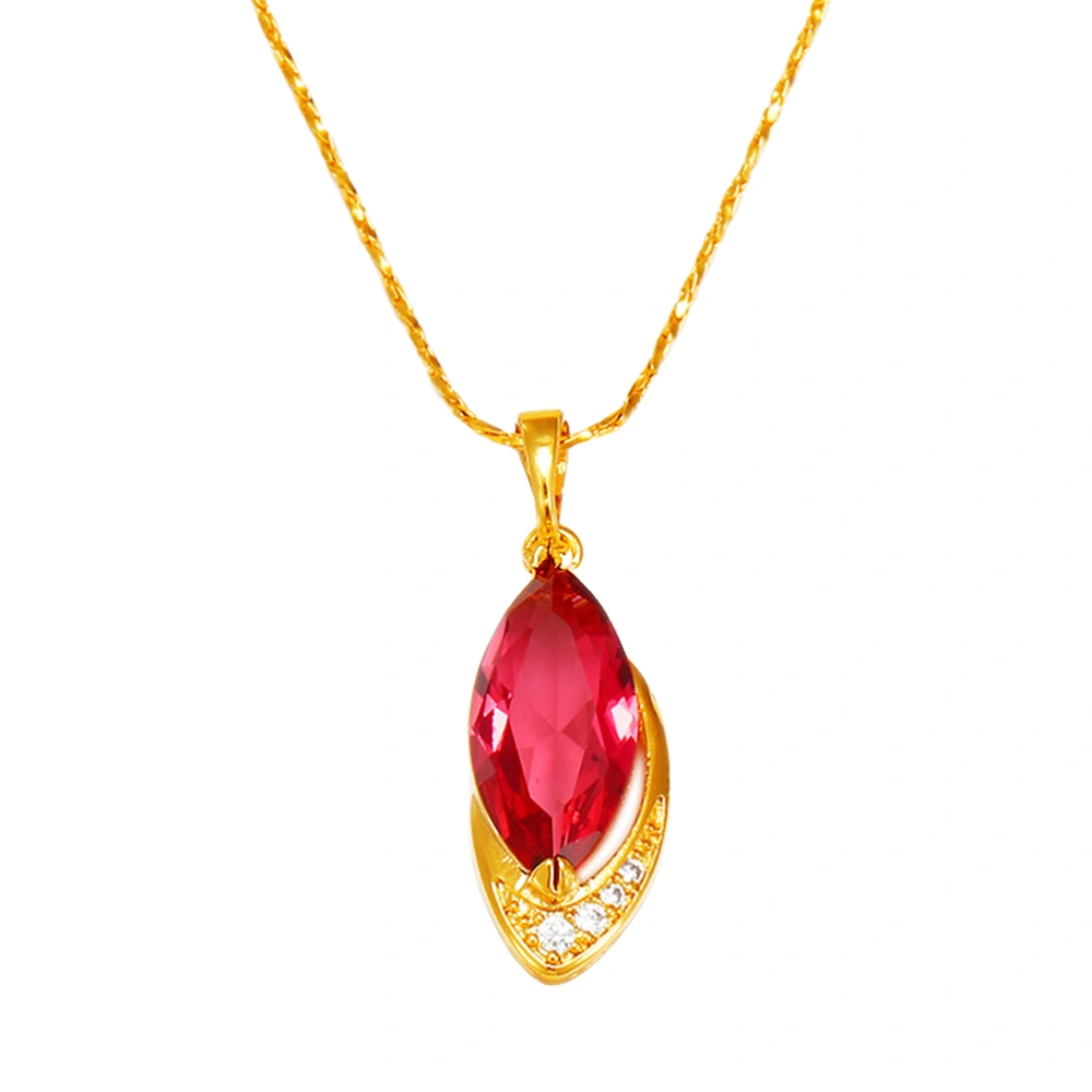 Artificial Ruby Necklace Elegant Beautiful Decorative Valentine's Day Confession Necklace Pendant for Woman (Golden)