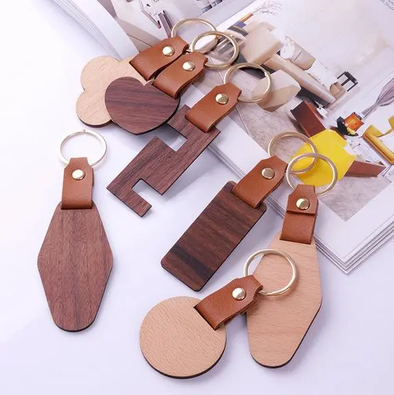 7pcs Wooden Key Chains Blanks Car Keys Chains Leather Strap Key Chains with Rings