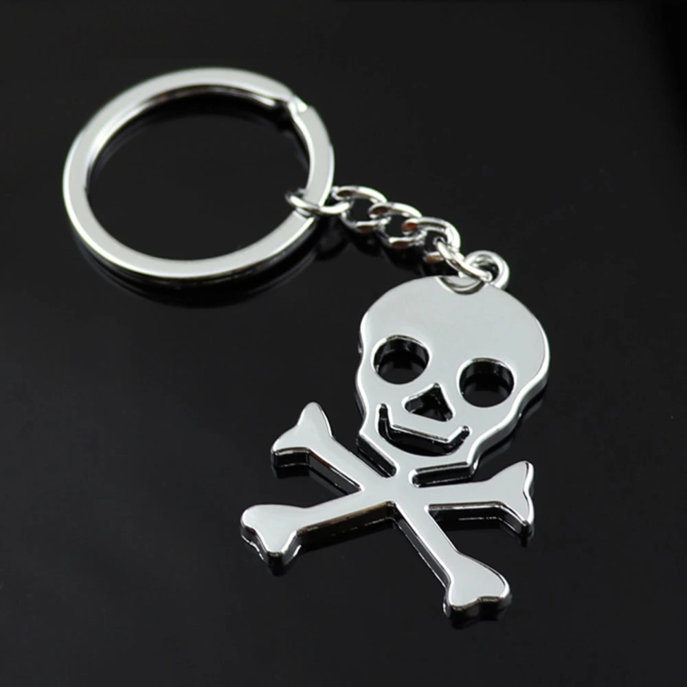 Halloween Skull Head Keychain Car Keyring Purse Bag Pendant Decoration Hanging Keychain Accessory Creative Gift (Silver)