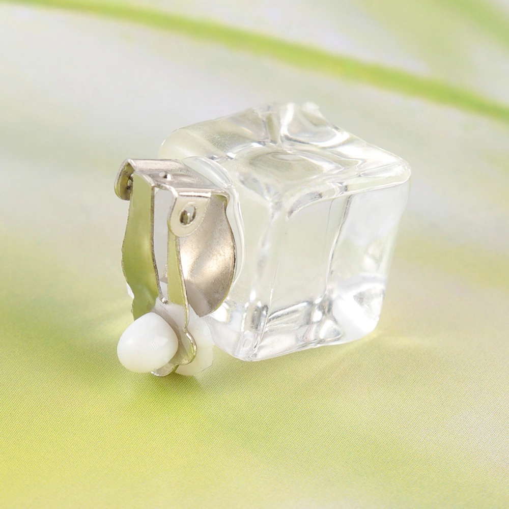 1Pc Cube Ear Stud Ice Cube Earring 1.5cm Earring Earbob Square Eardrop Creative Cube Ear Stud (White)