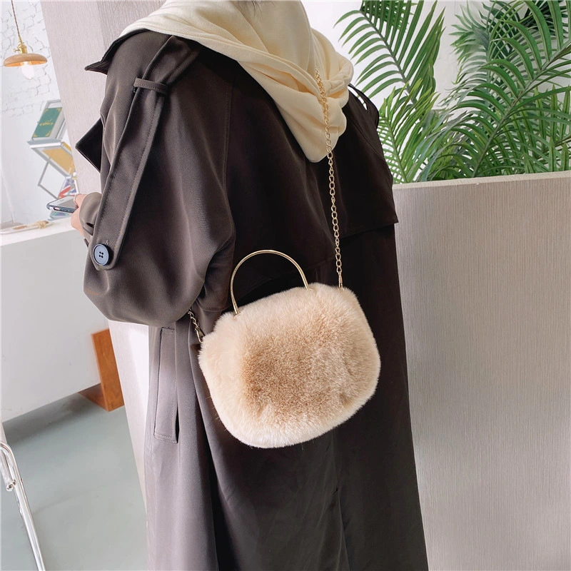 Women's Fashion Chain Plush Crossbody Bag