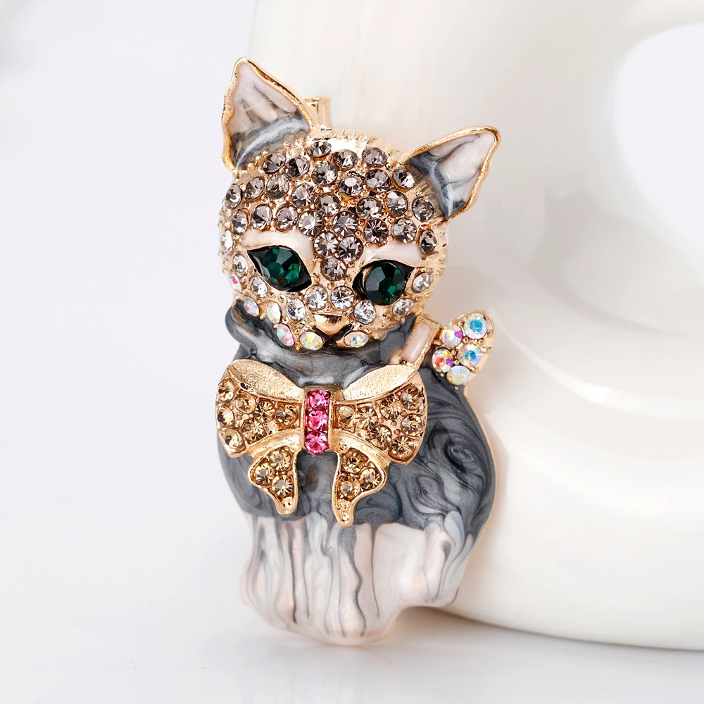 Exquisite colorful cat metal brooch women's clothing accessories animal brooches children's holiday gift