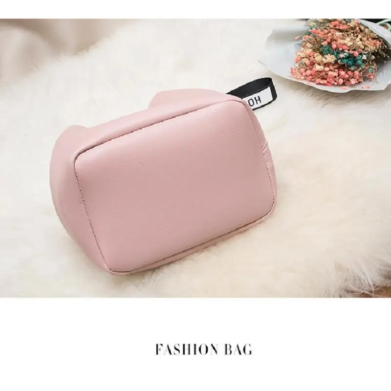 Female Bucket Bag, Fuzzy Ball Single-Shoulder Bag Crossbody Bag