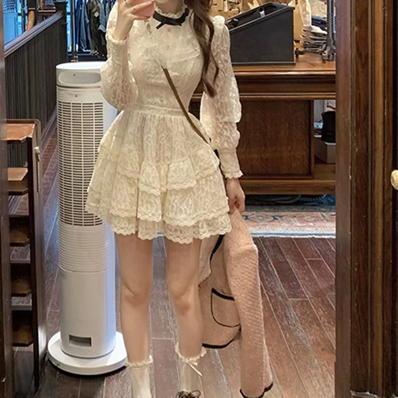 Soft Light Lace Skirt Bell Sleeve Gentle Ruffle Collar Dress