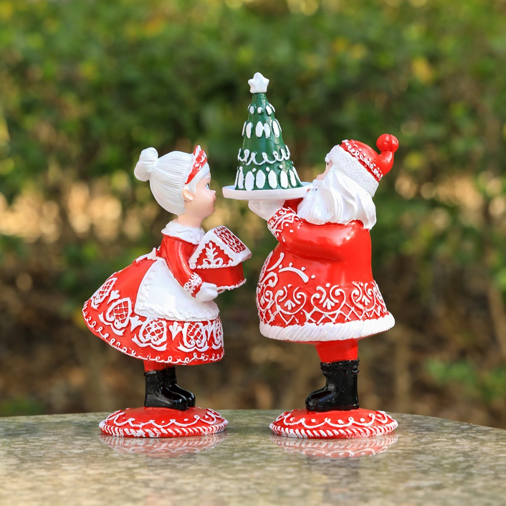 Outdoor Christmas Couple Gift Resin Crafts