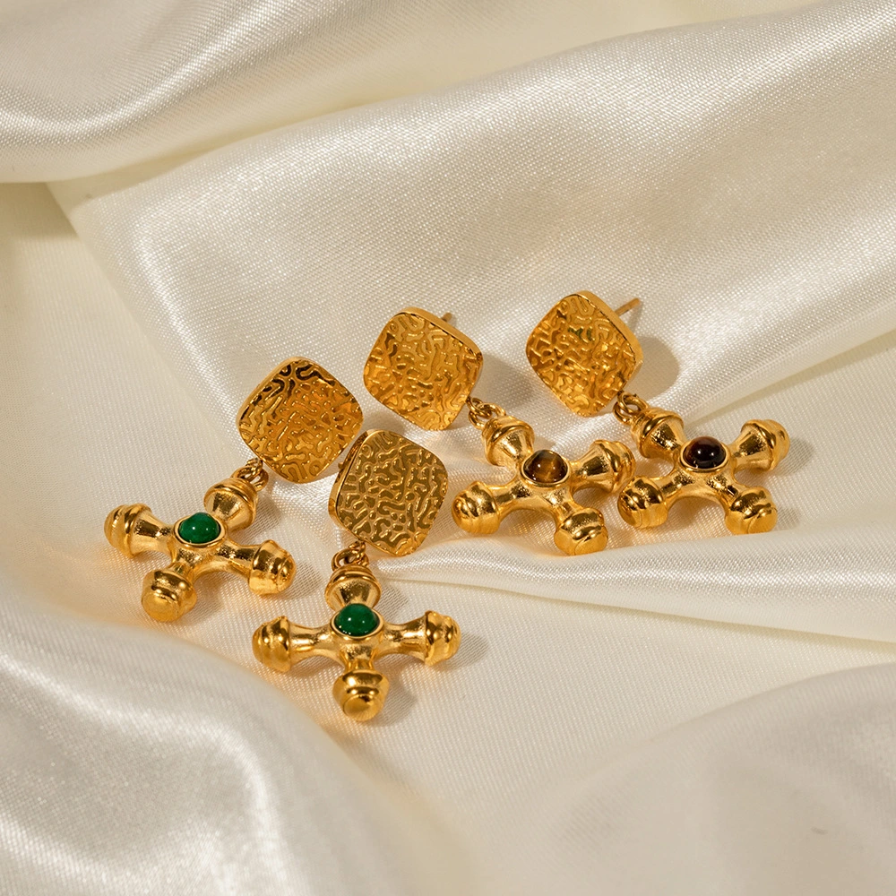 Della Gold Earrings