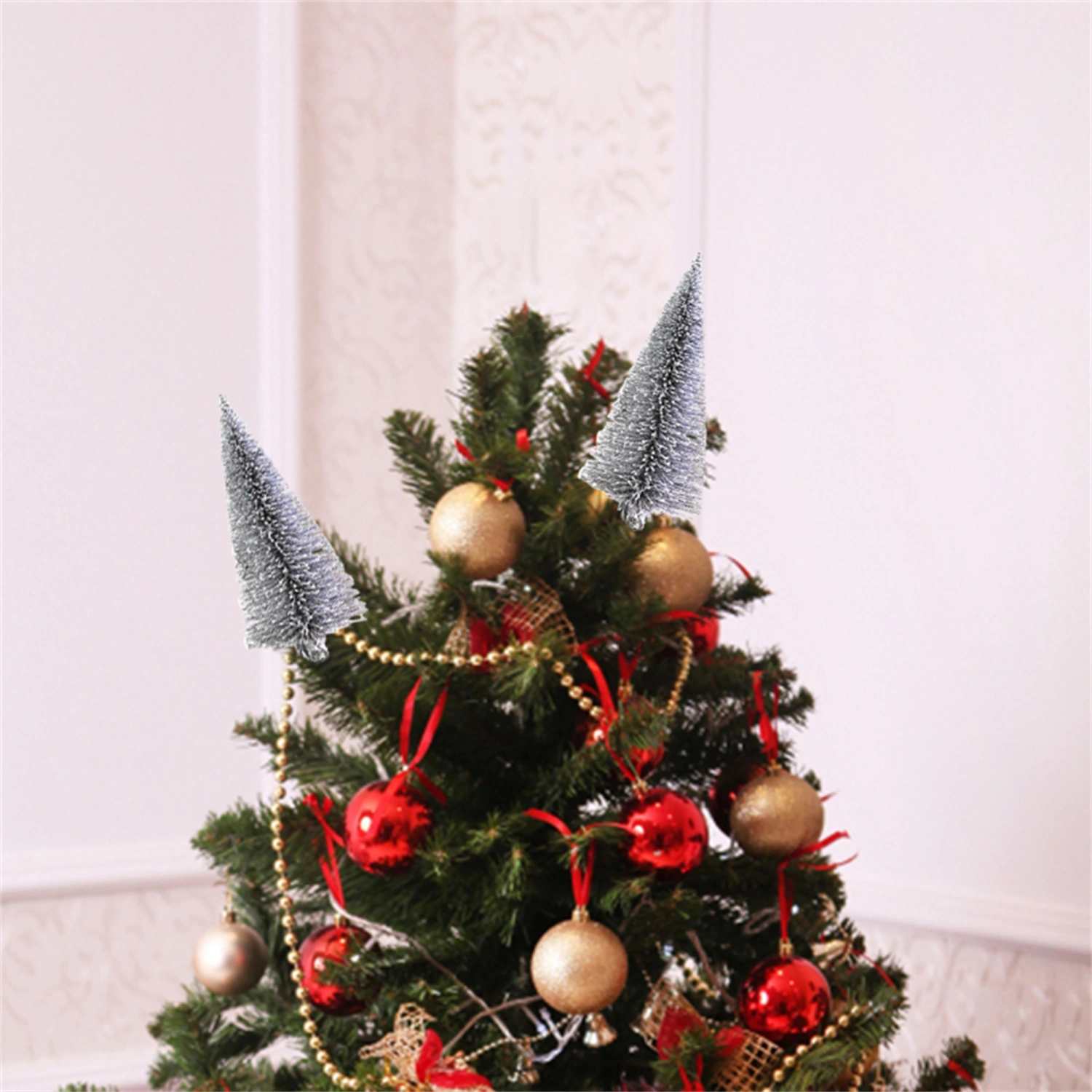 Mini Christmas Tree, Clip-on Holiday Desk Ornament Home Decor