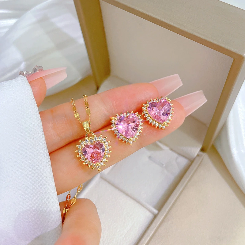 Fully Jeweled Loving Heart Graceful Personality Necklace And Earrings Suite