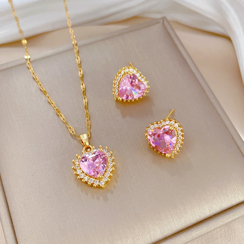 Fully Jeweled Loving Heart Graceful Personality Necklace And Earrings Suite