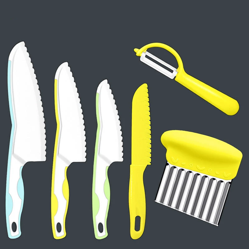 Wave Cutting Board Plastic Fruit Knife Set