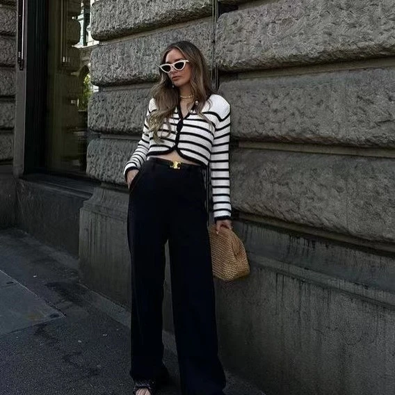 Round Neck Striped Buckle Sweater Cardigan Coat