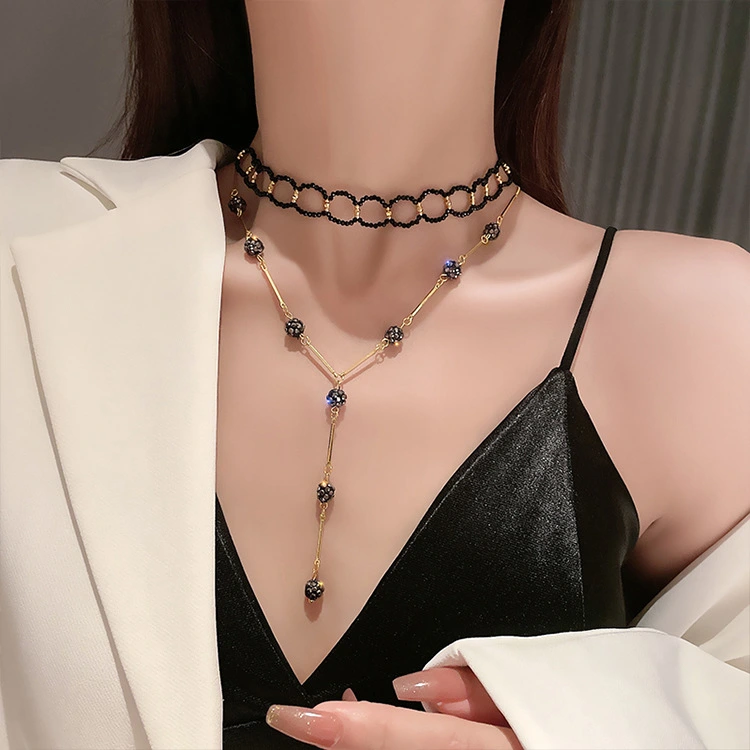 New Jewelry Accessories South Korea East Gate Fashion Women's Necklaces New Hip-hop Black Rice Bead Necklace Net Red Temperament Design Sense Collar Chain Necklace