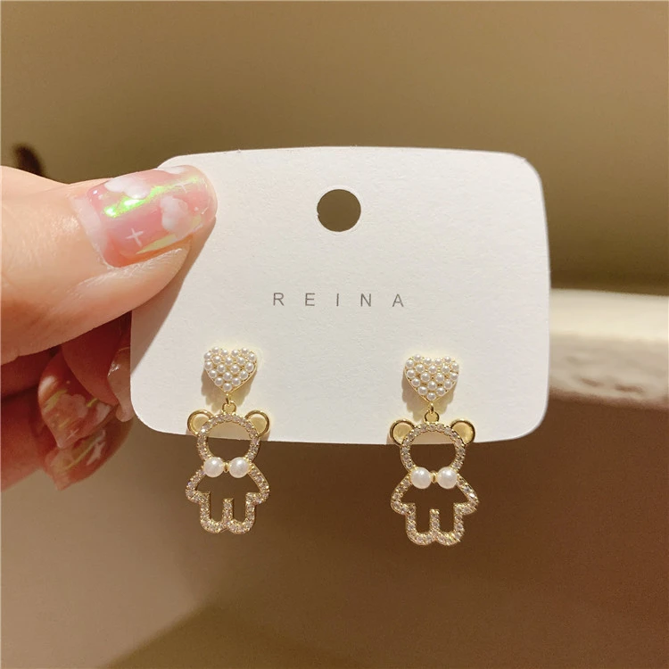 Small And Simple Fully Jeweled Loving Heart Pearl Cute Bear Earrings