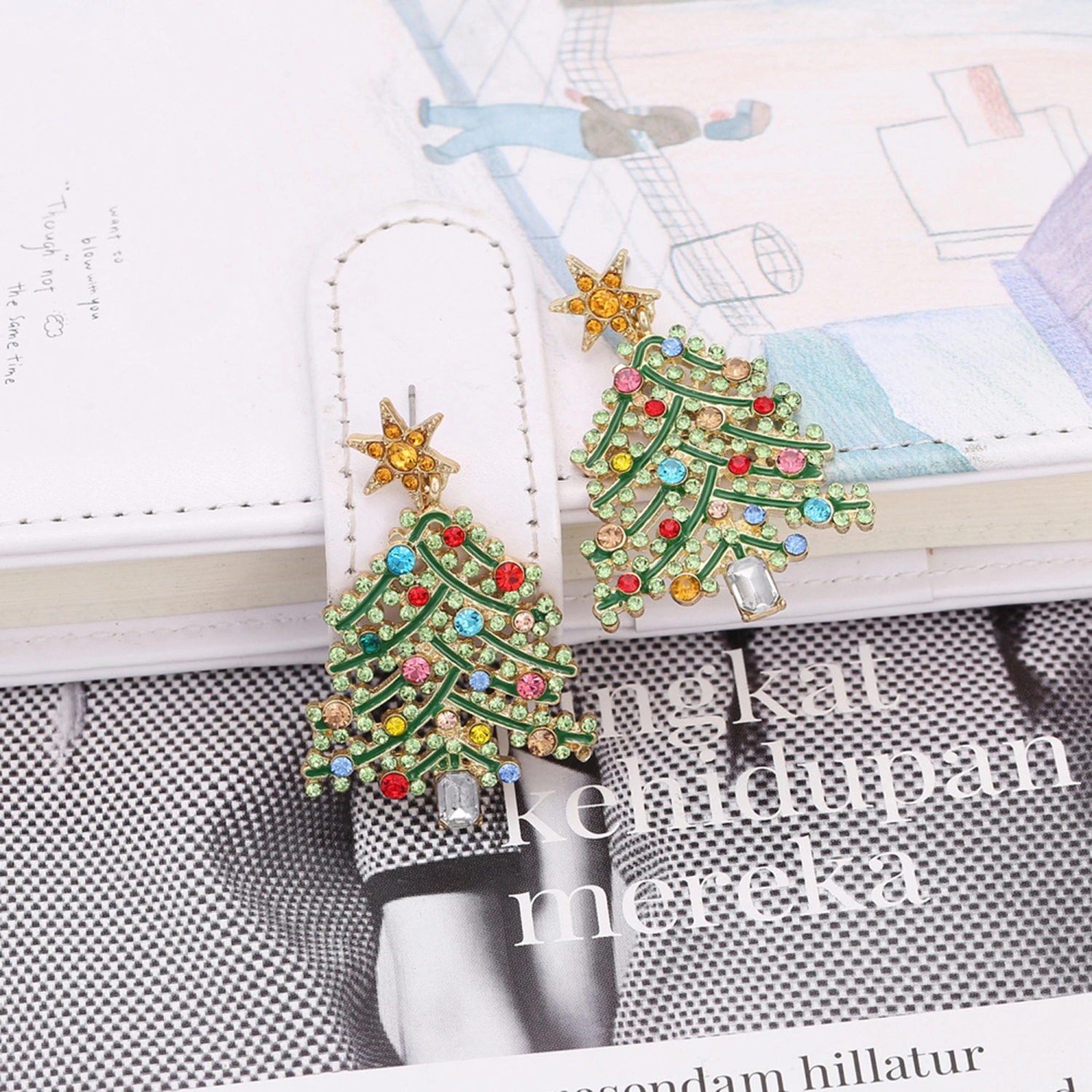 Christmas Tree Earrings for Women, Sparkling Rhinestone Earrings