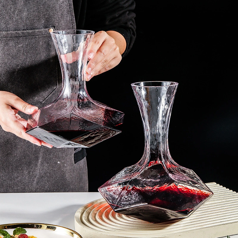 Nordic Cold Pattern Glass Diamonds Wine Decanter