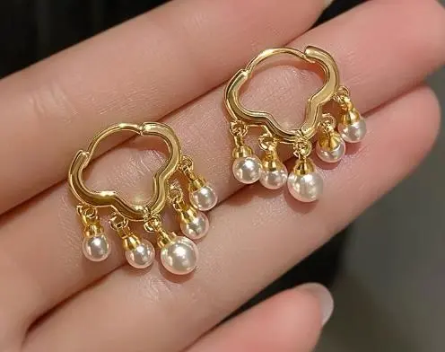 Women Clip-on Earrings, Exquisite Elegant Cloud Pearl Earrings Jewelry