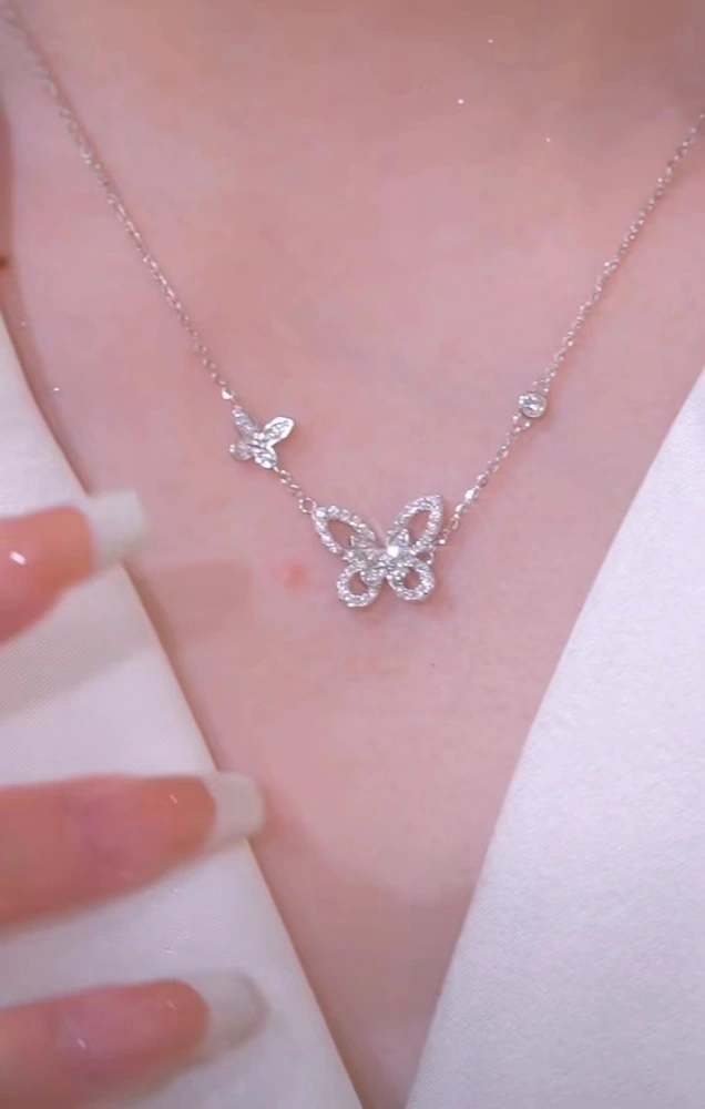 Personalized simple diamond-encrusted butterfly pattern women's clavicle chain fashion necklace