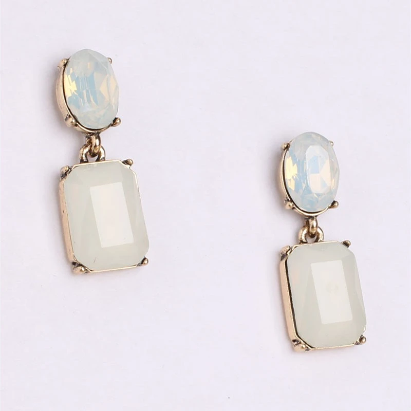 High-grade Alloy Glass Drill Earrings Classic Earrings Ten Colors To Choose From