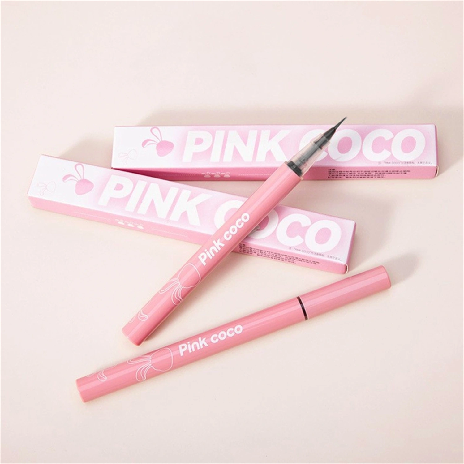 Precision Eyeliner Pen, Quick Drying Liquid Eyeliners Waterproof