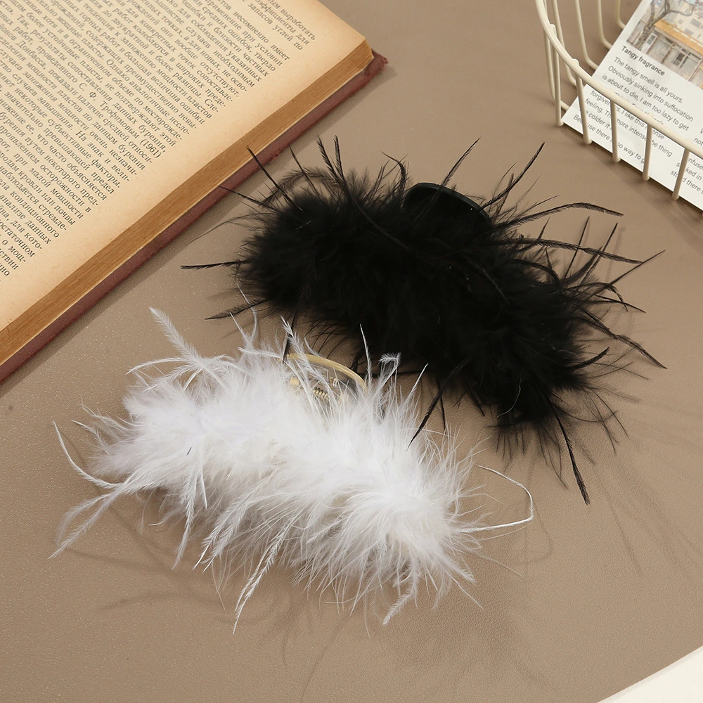 Ostrich Feather Grip Women's Microfiber Retro