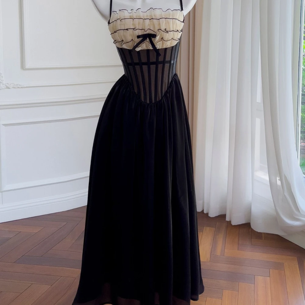 Hepburn Wind Black Lace Sling Dress