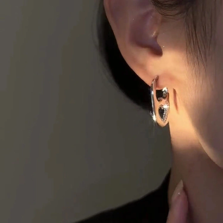 Unique Design Hollow Jeweled Love Ear Clip