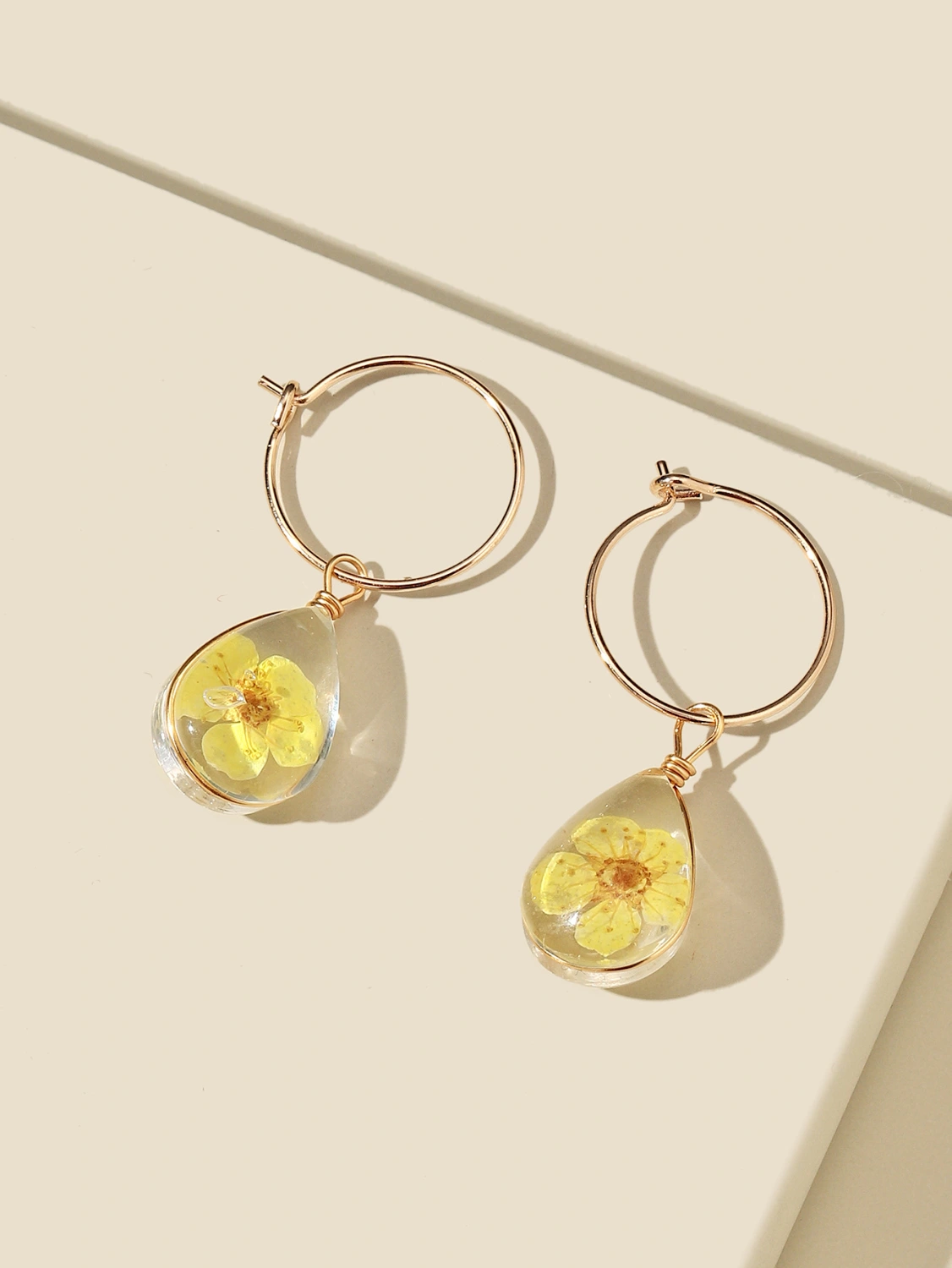 Dried Flower Transparent Simple Personalized Eardrops