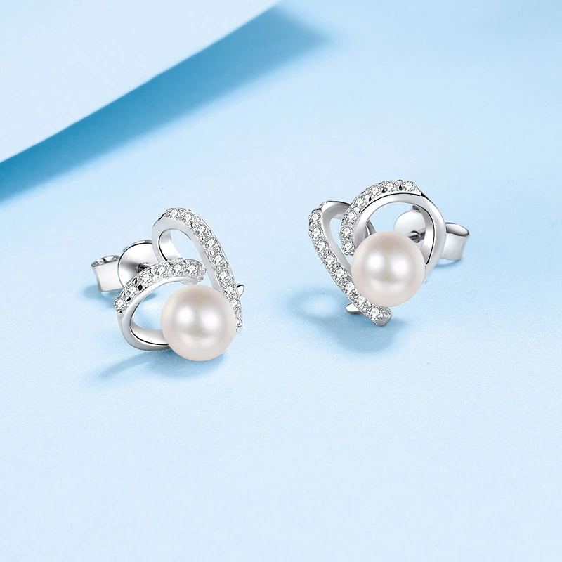 925 Sterling Silver Flawless Freshwater Pearl Ear Studs