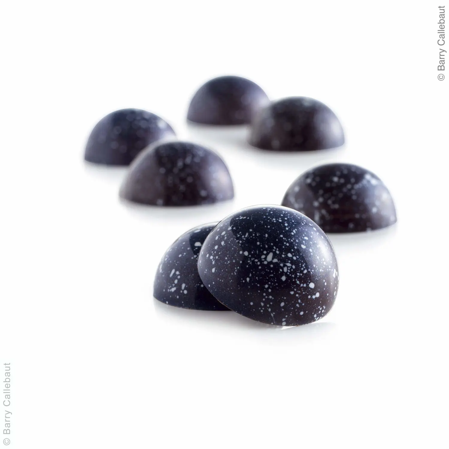 Callebaut Recipe No. 811 Finest Belgian Dark Chocolate With 54.5% Cacao, 5.51 Pound
