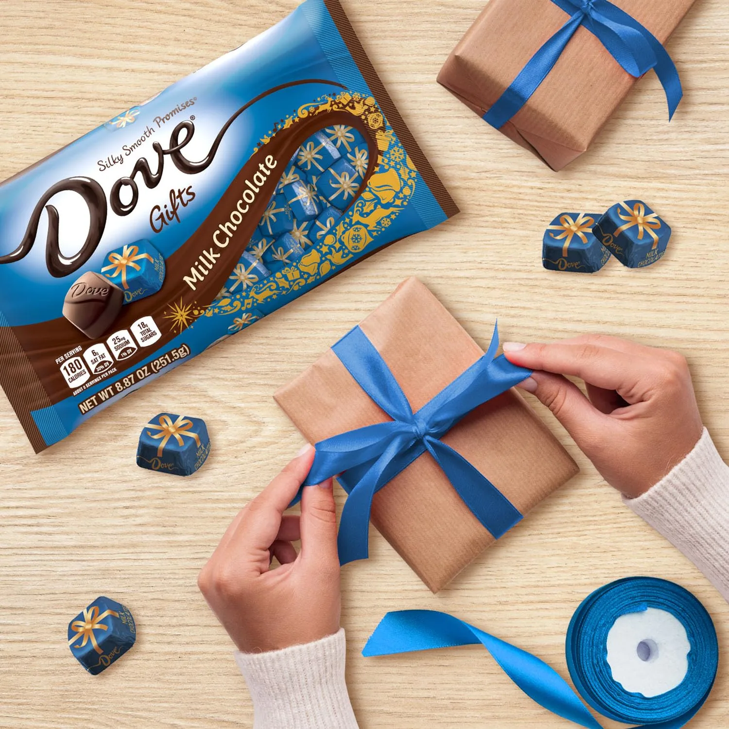 DOVE PROMISES Milk Chocolate Christmas Candy Gifts, 8.87 oz Bag