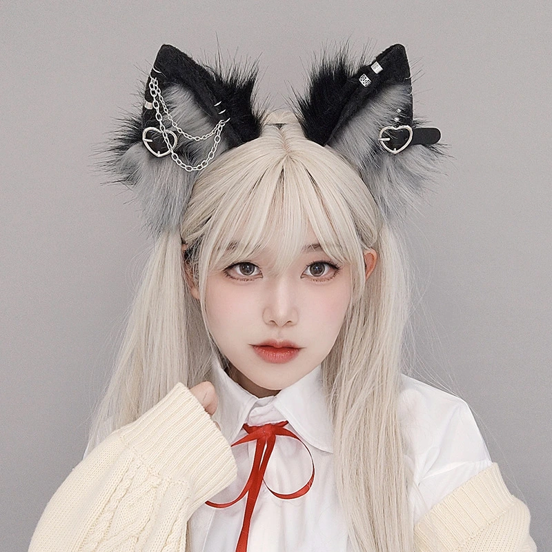 Handmade cute plush animal ear cosplay exhibition